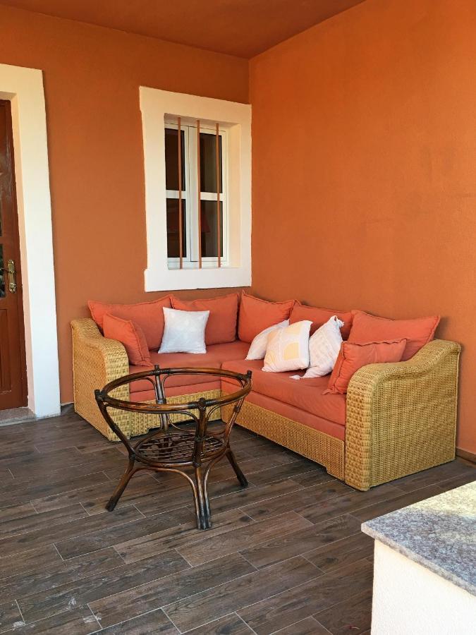 Apartments By The Sea Blace, Neretva Delta - Usce Neretve - 16068 Exterior photo