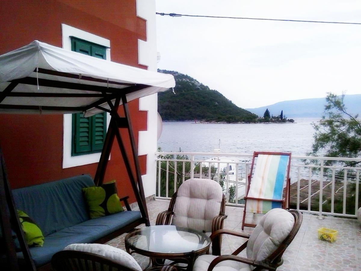 Apartments By The Sea Blace, Neretva Delta - Usce Neretve - 16068 Exterior photo